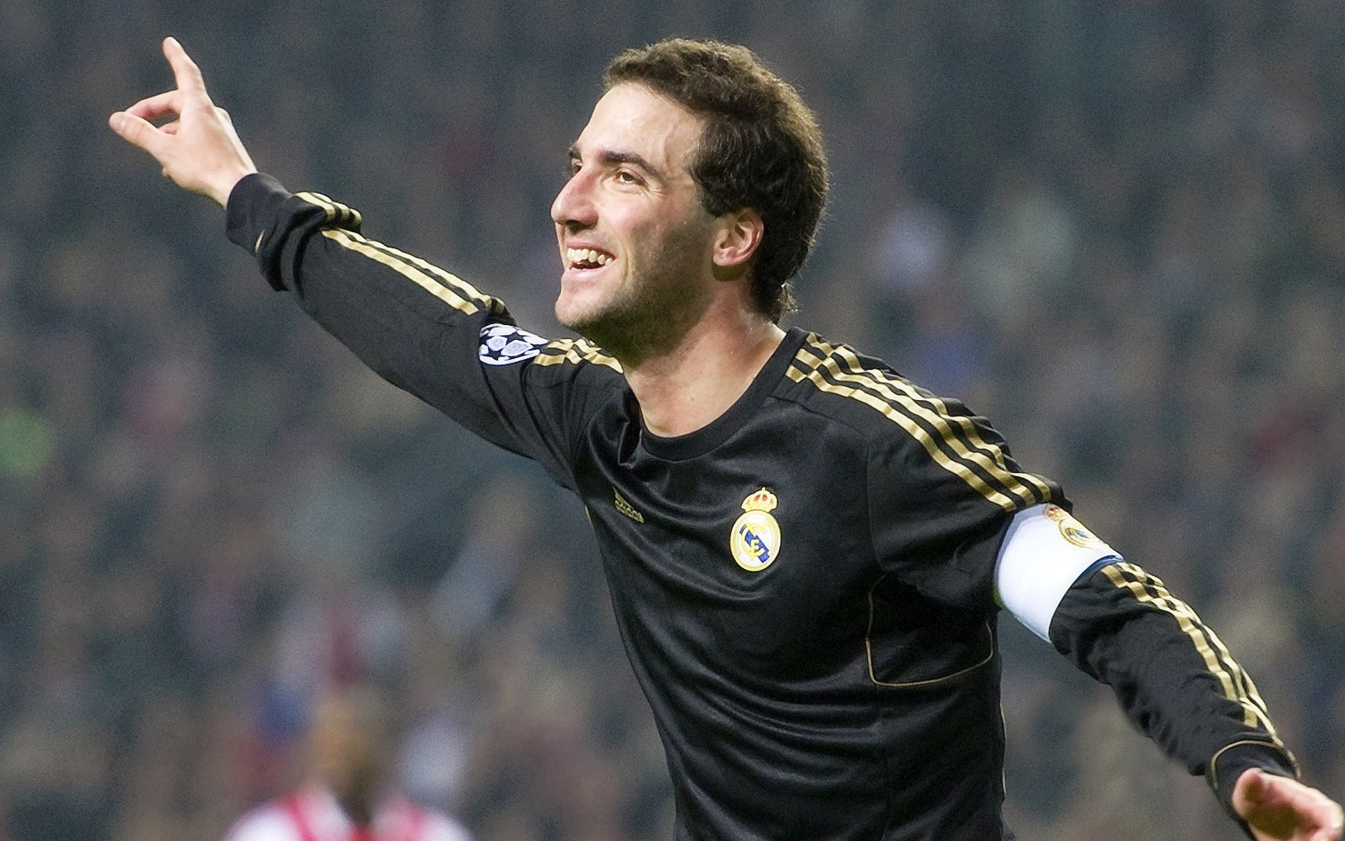 Ming重返赛场，大比分获胜首场状态出色，切尔西观众沸腾！全场沸腾不已